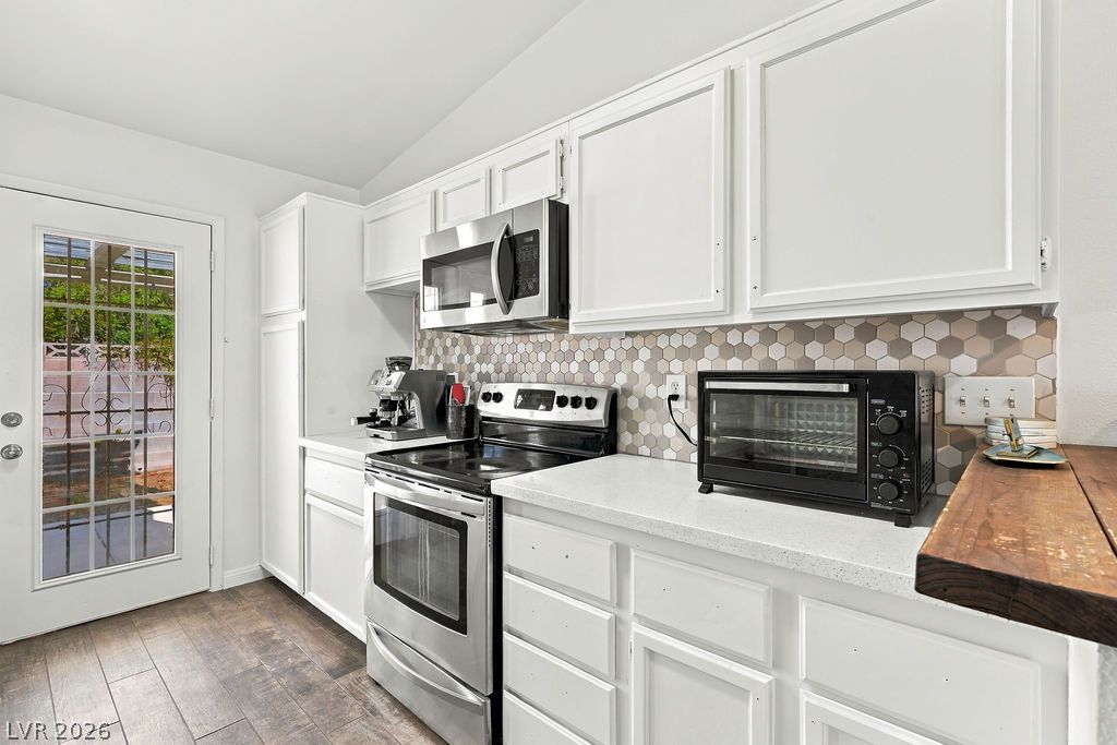 6508 Pinon Pine Way Property Photo 24