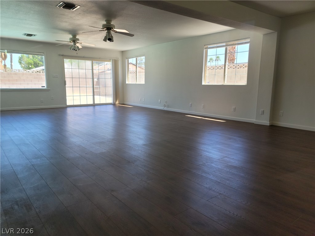 6384 Whippoorwill Way Property Photo 10