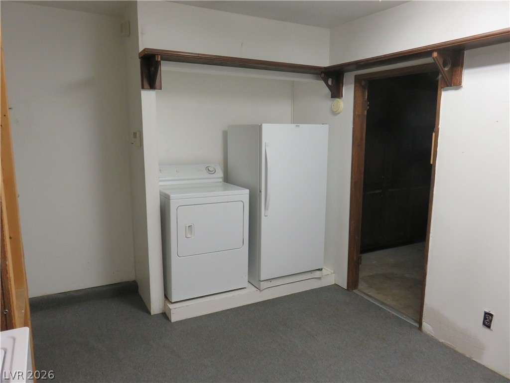 6384 Whippoorwill Way Property Photo 26