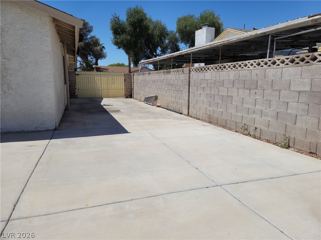 6384 Whippoorwill Way Property Photo 28