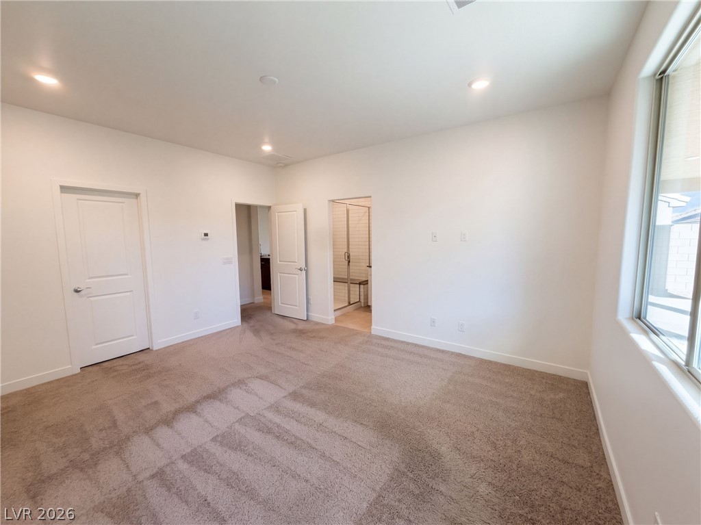 446 Royal Palms Lane Property Photo 3