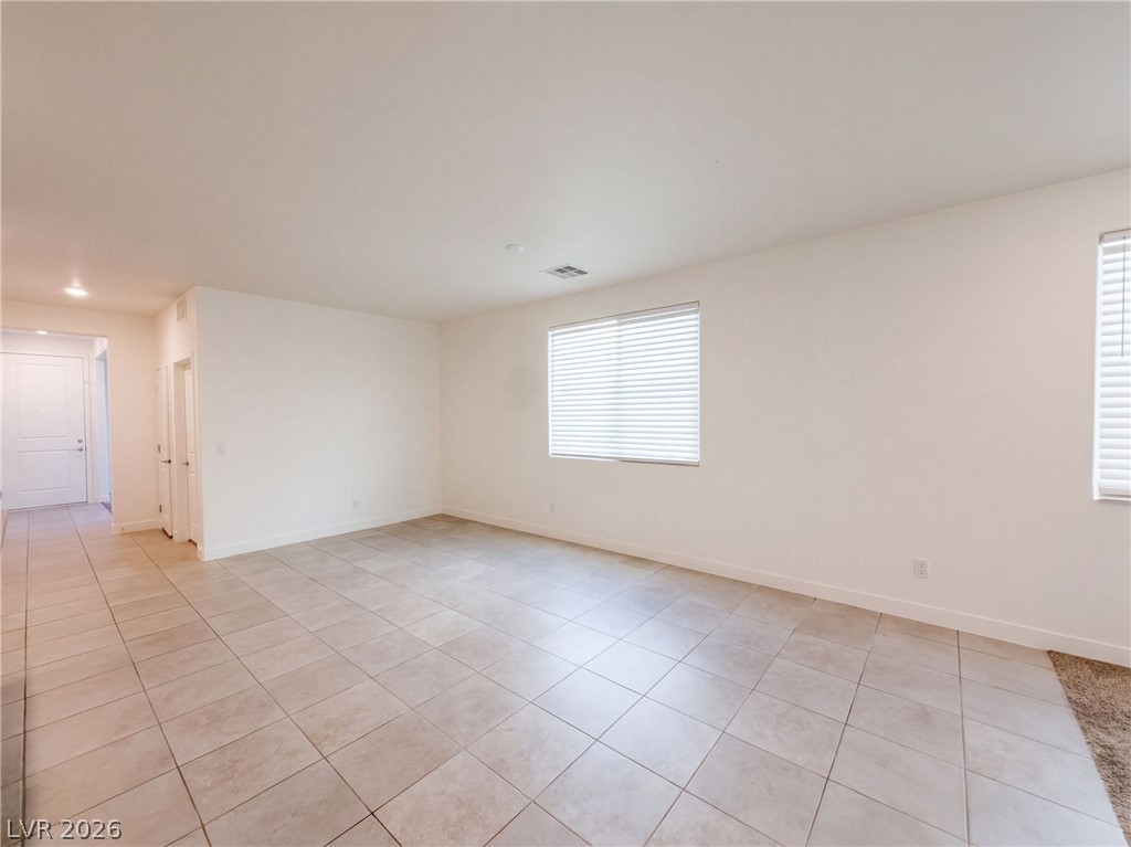446 Royal Palms Lane Property Photo 11