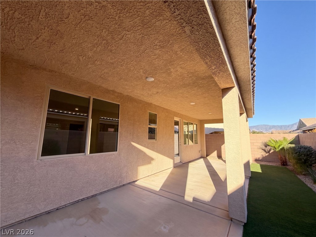 446 Royal Palms Lane Property Photo 39