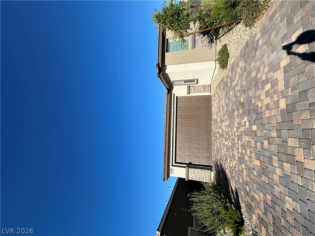 9769 Redwood Cascade Street Property Photo 1