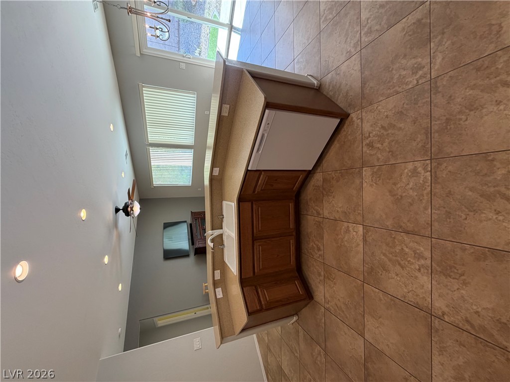 2503 Erastus Drive Property Photo 9