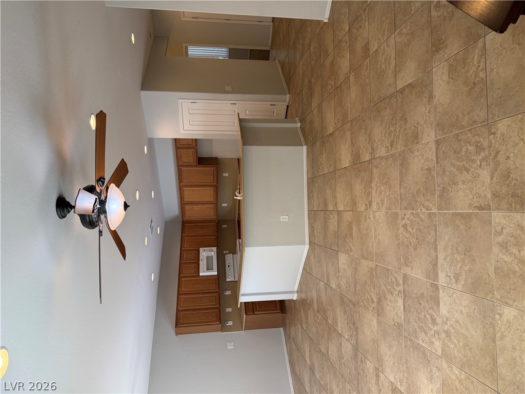 2503 Erastus Drive Property Photo 12