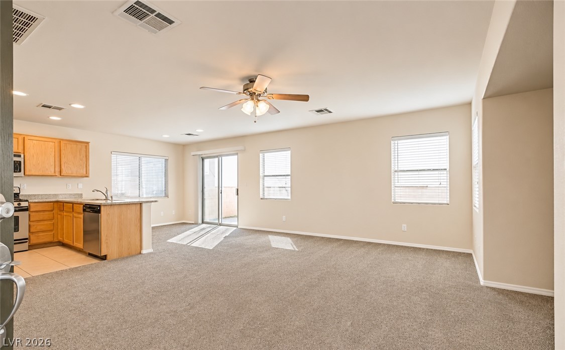 10433 Chandra Avenue Property Photo 3