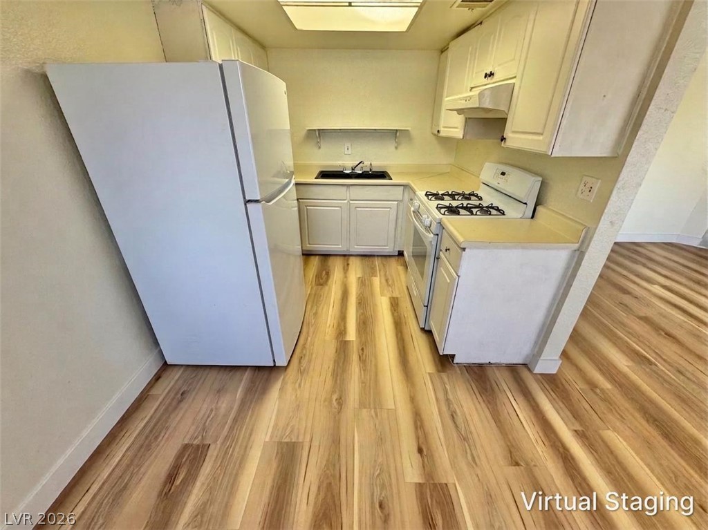 5012 Newport Cove Drive B Property Photo 6