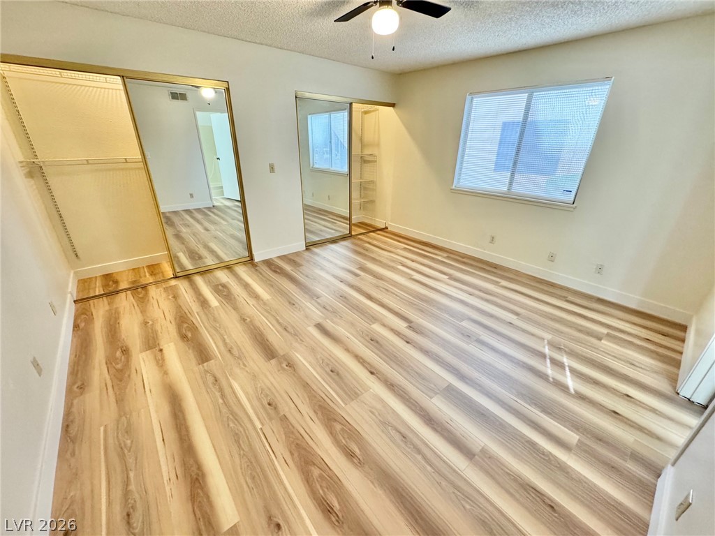 5012 Newport Cove Drive B Property Photo 7