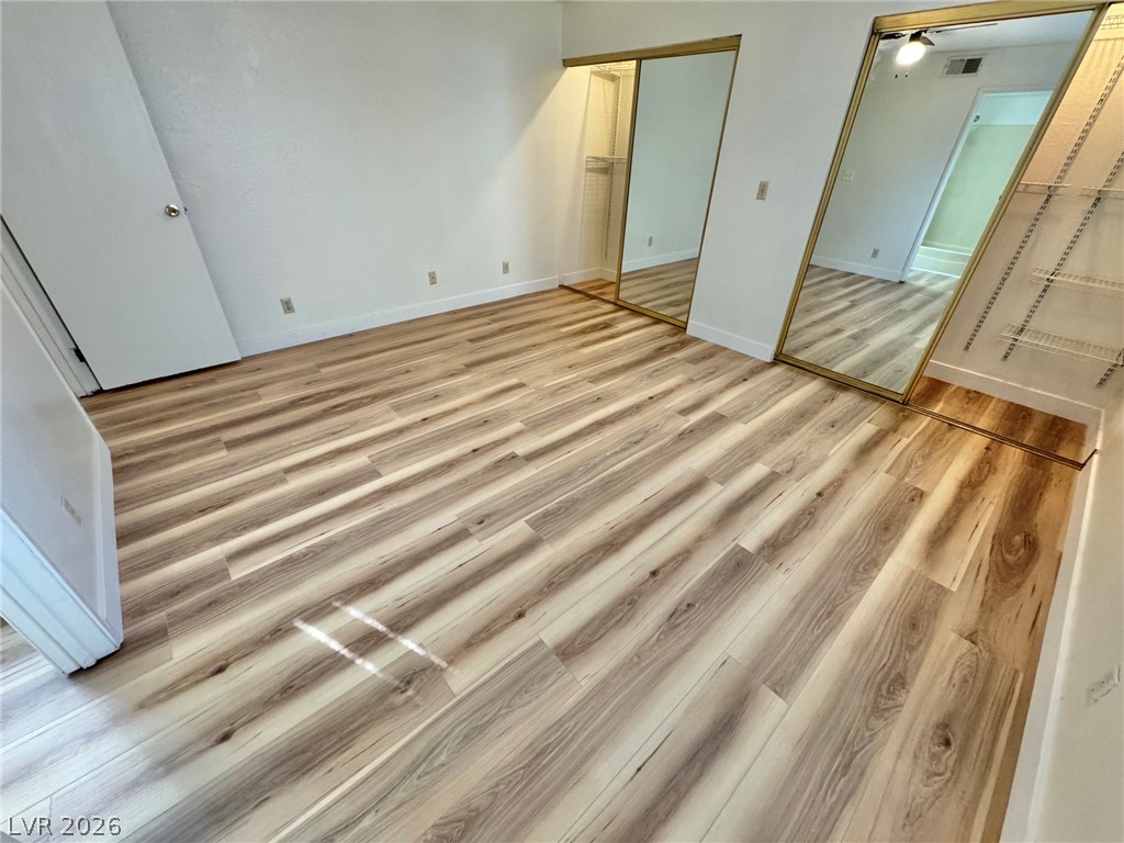 5012 Newport Cove Drive B Property Photo 8
