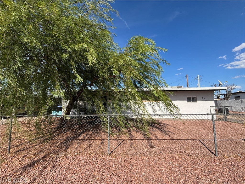 270 Tungsten Street Front Property Photo 1