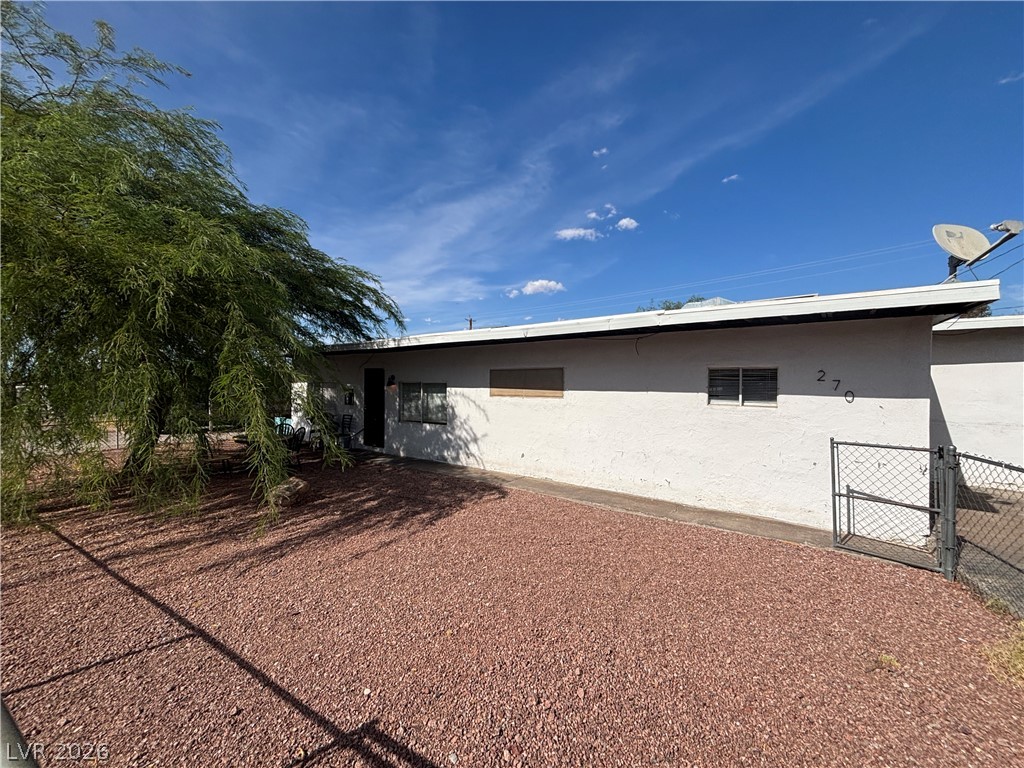 270 Tungsten Street Front Property Photo 11