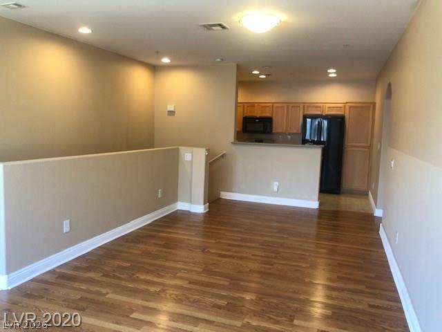 8777 Maule Avenue 2160 Property Photo 3