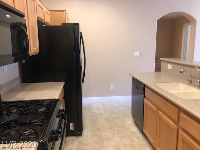 8777 Maule Avenue 2160 Property Photo 9