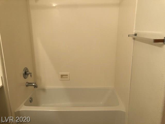 8777 Maule Avenue 2160 Property Photo 10