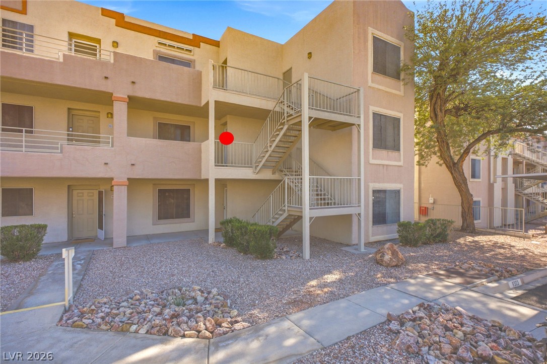 2016 Mesquite Lane 204 Property Photo 1