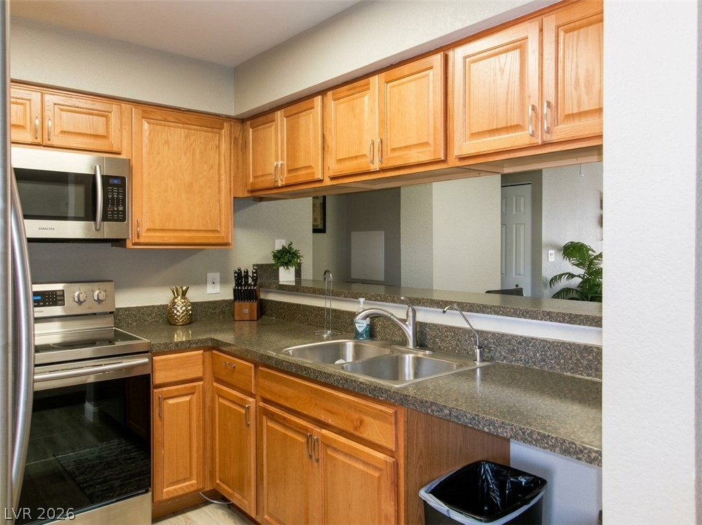 2016 Mesquite Lane 204 Property Photo 3