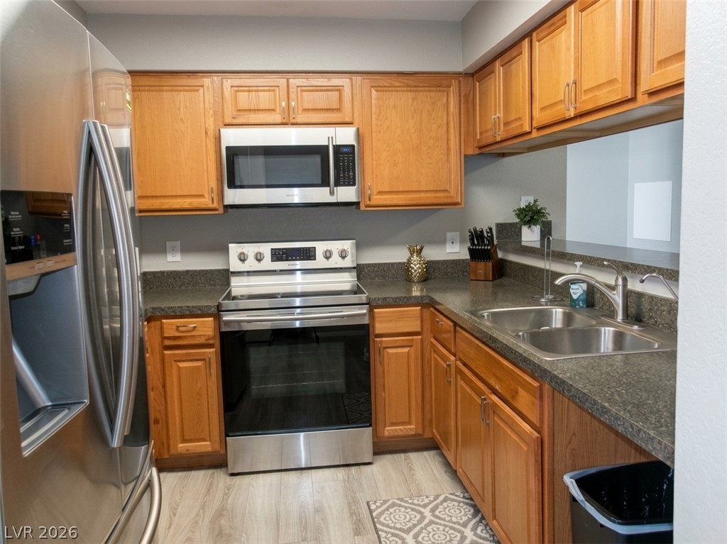 2016 Mesquite Lane 204 Property Photo 4