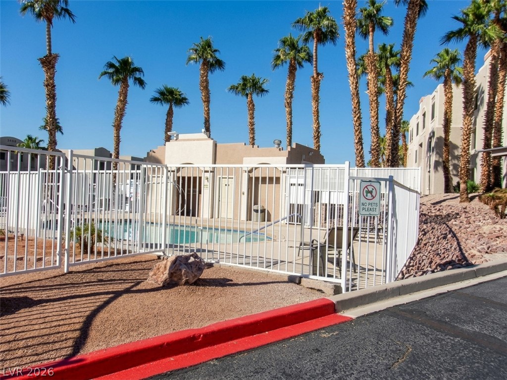 2016 Mesquite Lane 204 Property Photo 16