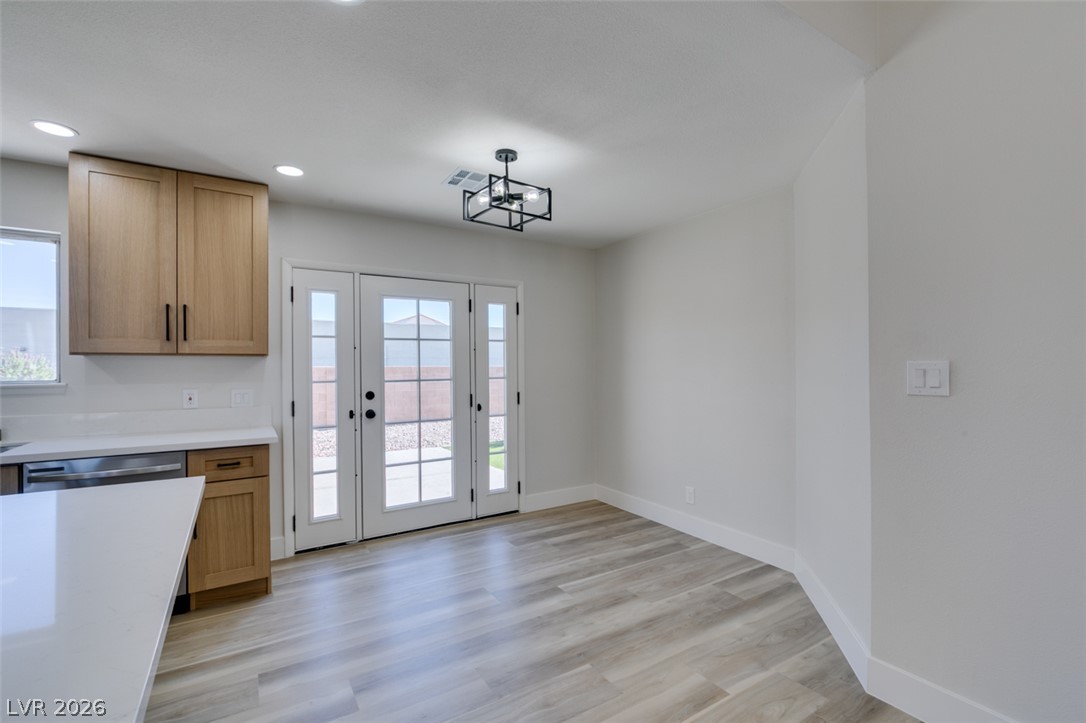 543 Chandler Street Property Photo 18