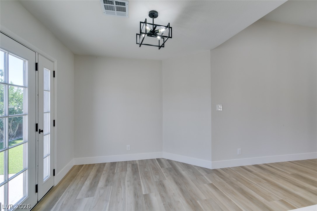 543 Chandler Street Property Photo 21