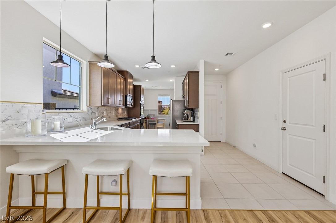12470 Madison Park Place Property Photo 14