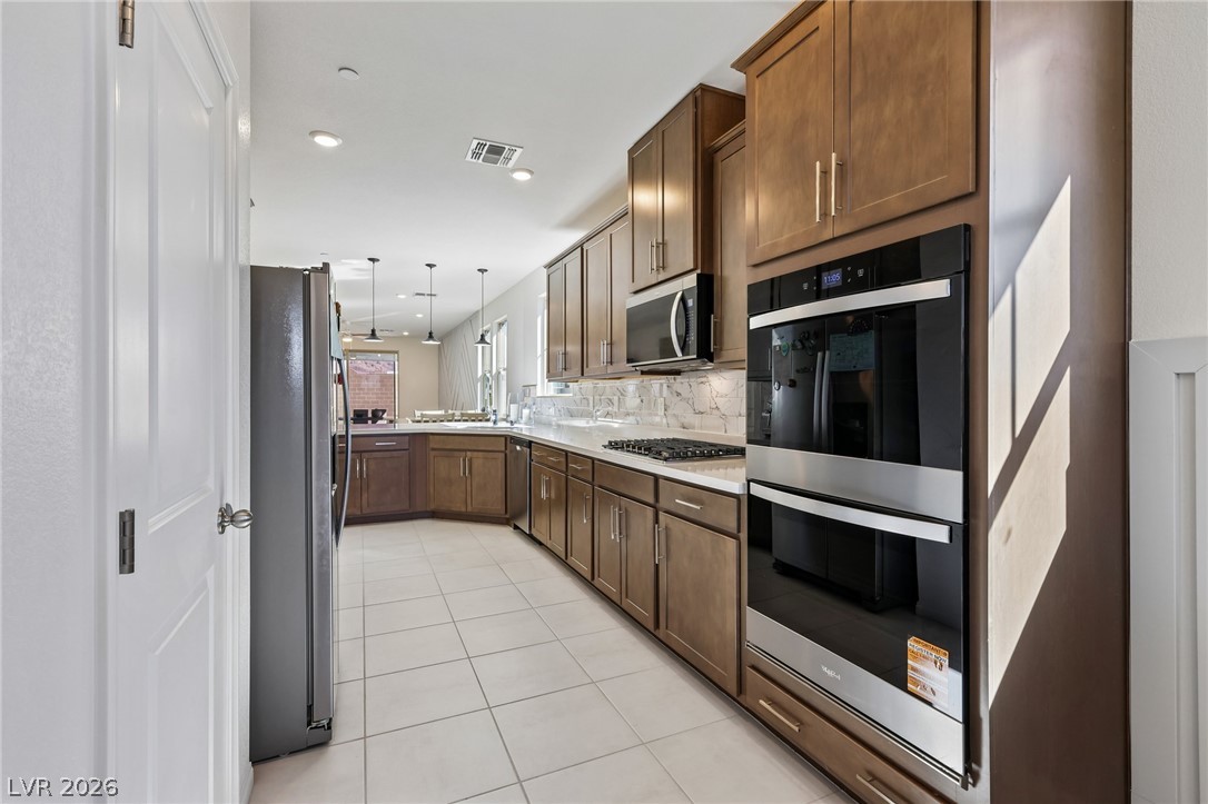 12470 Madison Park Place Property Photo 19