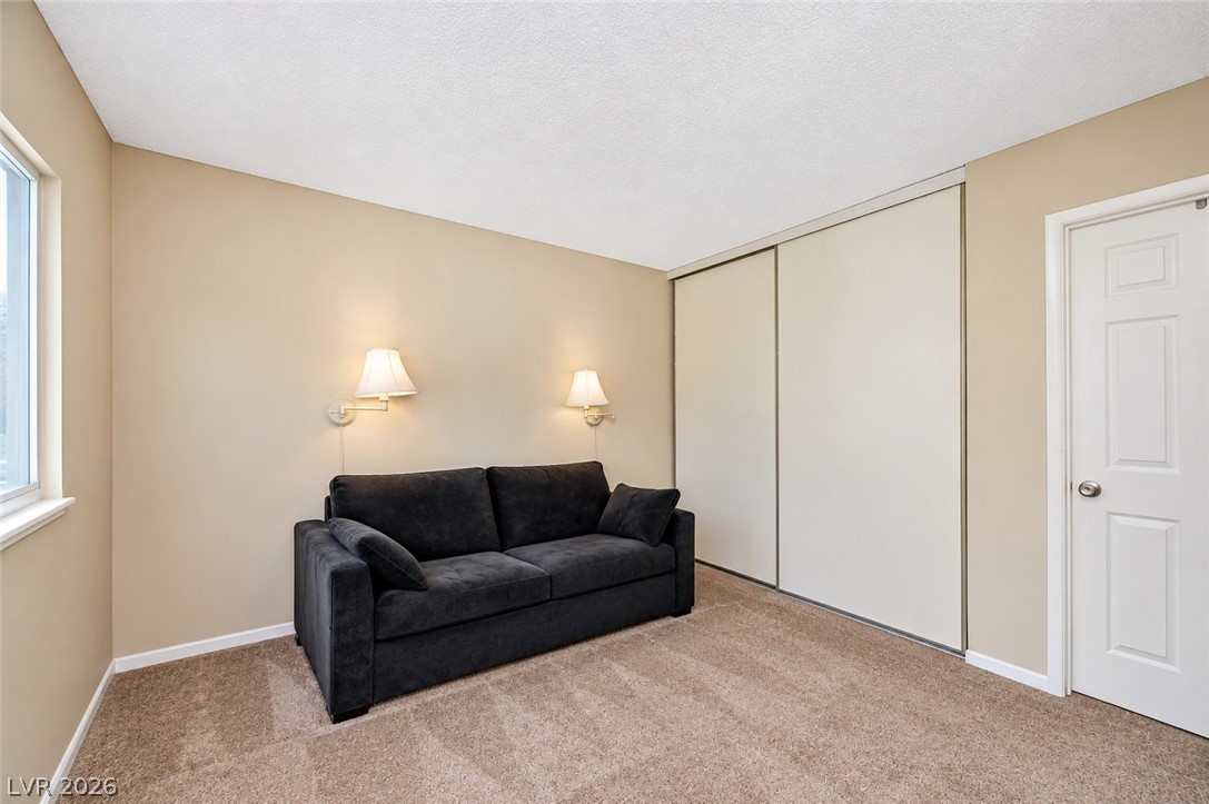2451 Domingo Street Property Photo 11