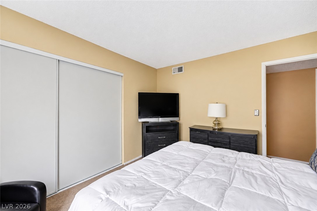 2451 Domingo Street Property Photo 13