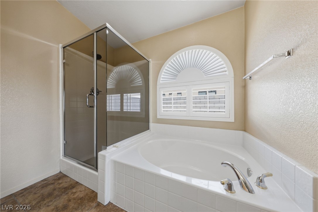 7015 Wild Wave Drive Property Photo 34