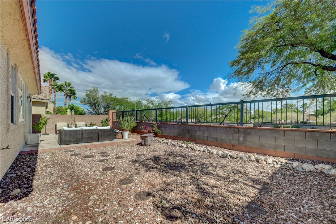 1524 Remembrance Hill Street Property Photo 47