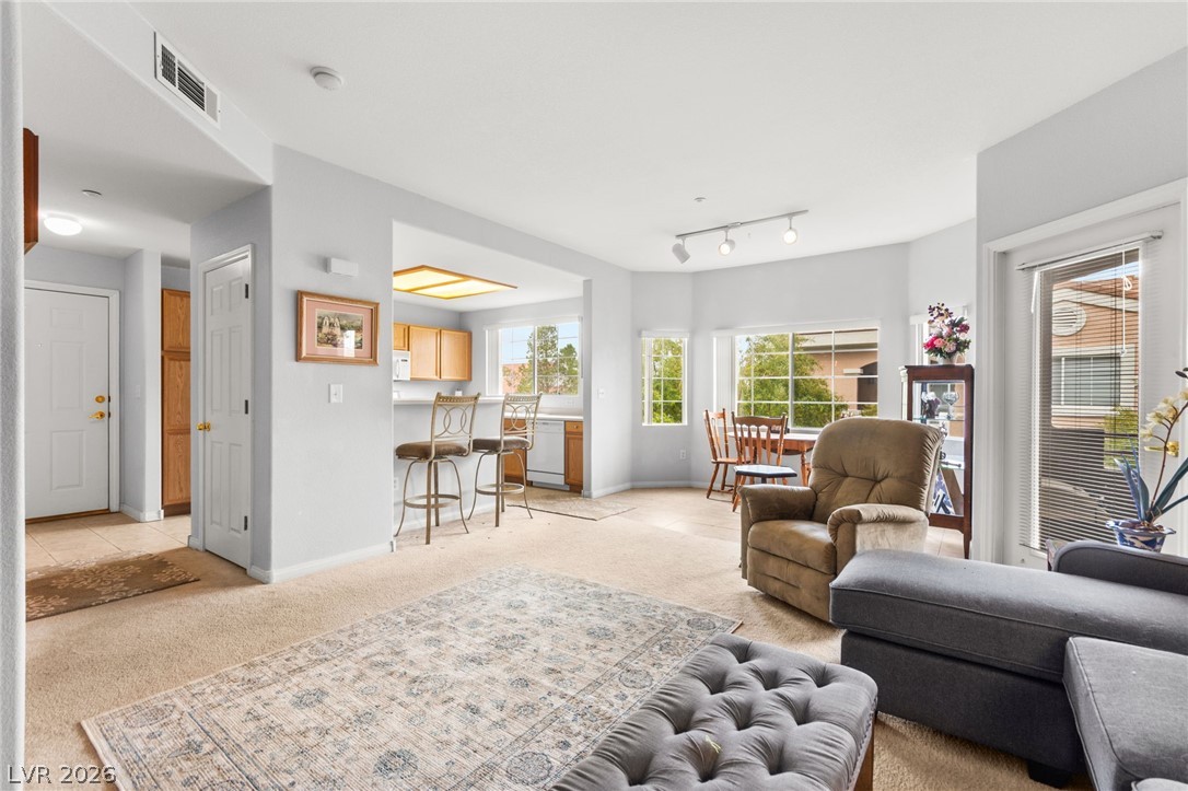 830 Carnegie Street 623 Property Photo 10
