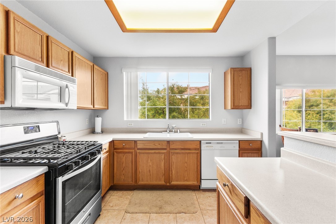 830 Carnegie Street 623 Property Photo 15