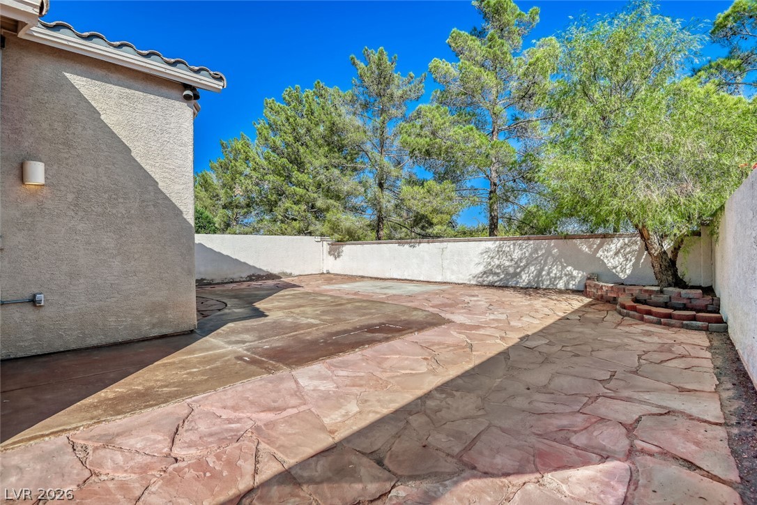 2146 Sunset Vista Avenue Property Photo 11