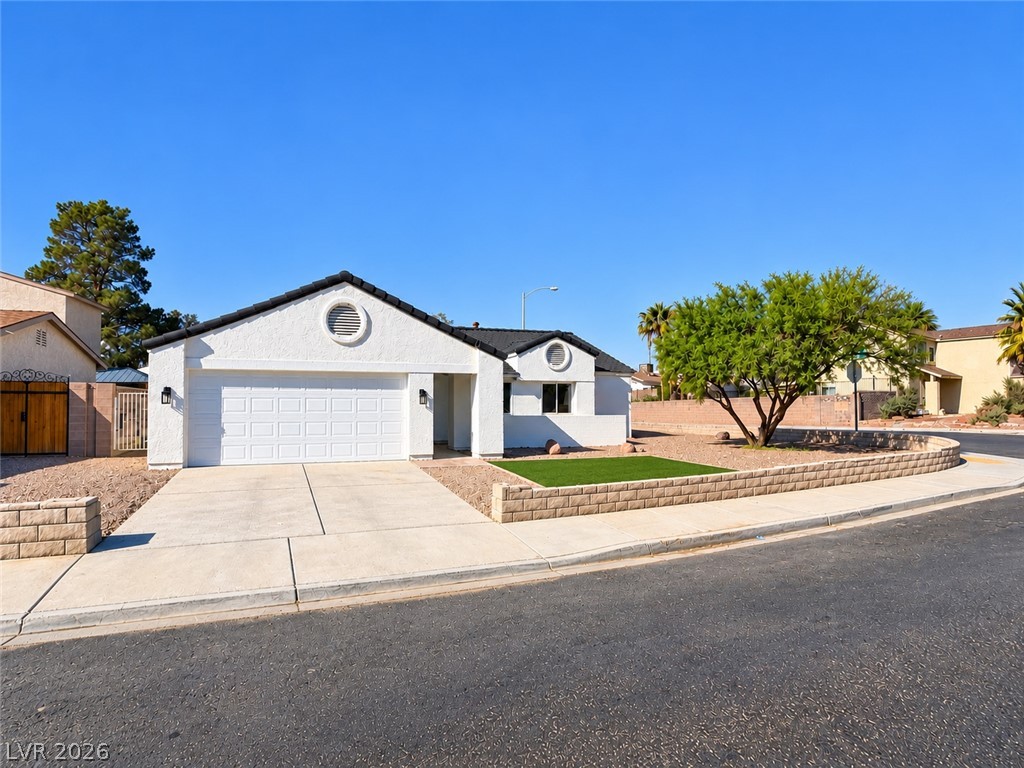 7157 Sixshooter Drive Property Photo 3