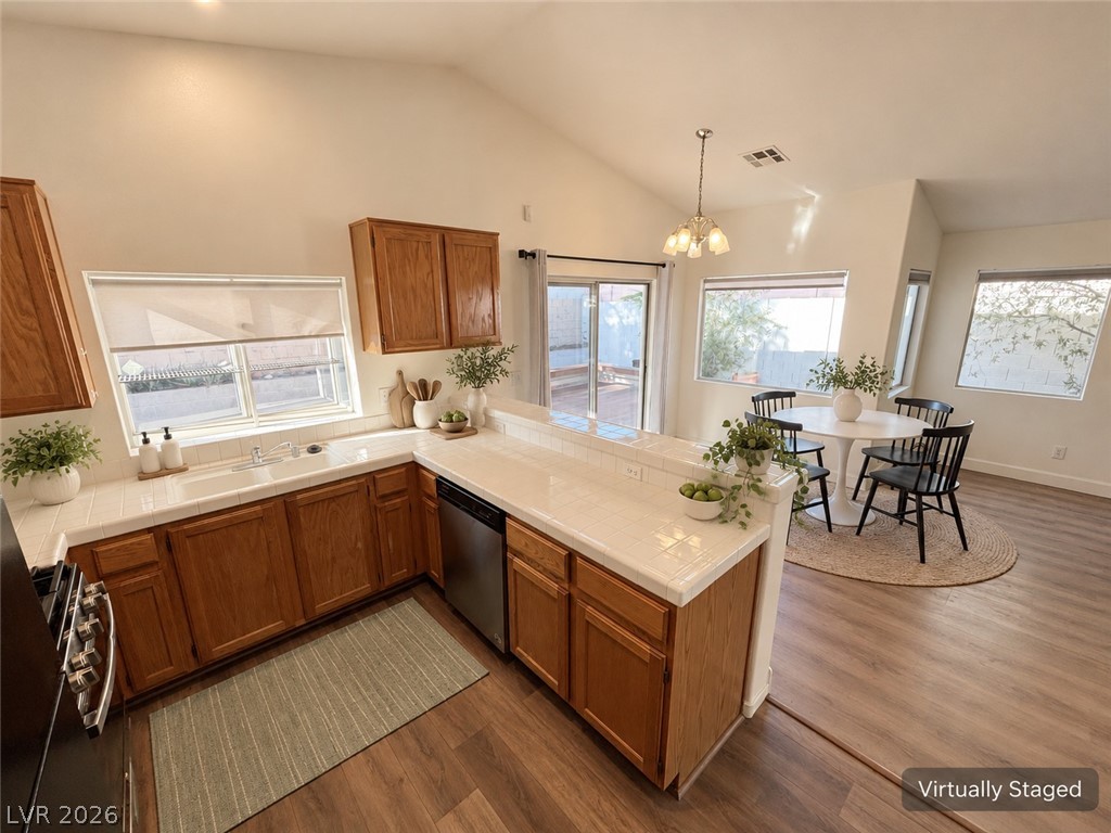 6529 Assembly Drive Property Photo 8