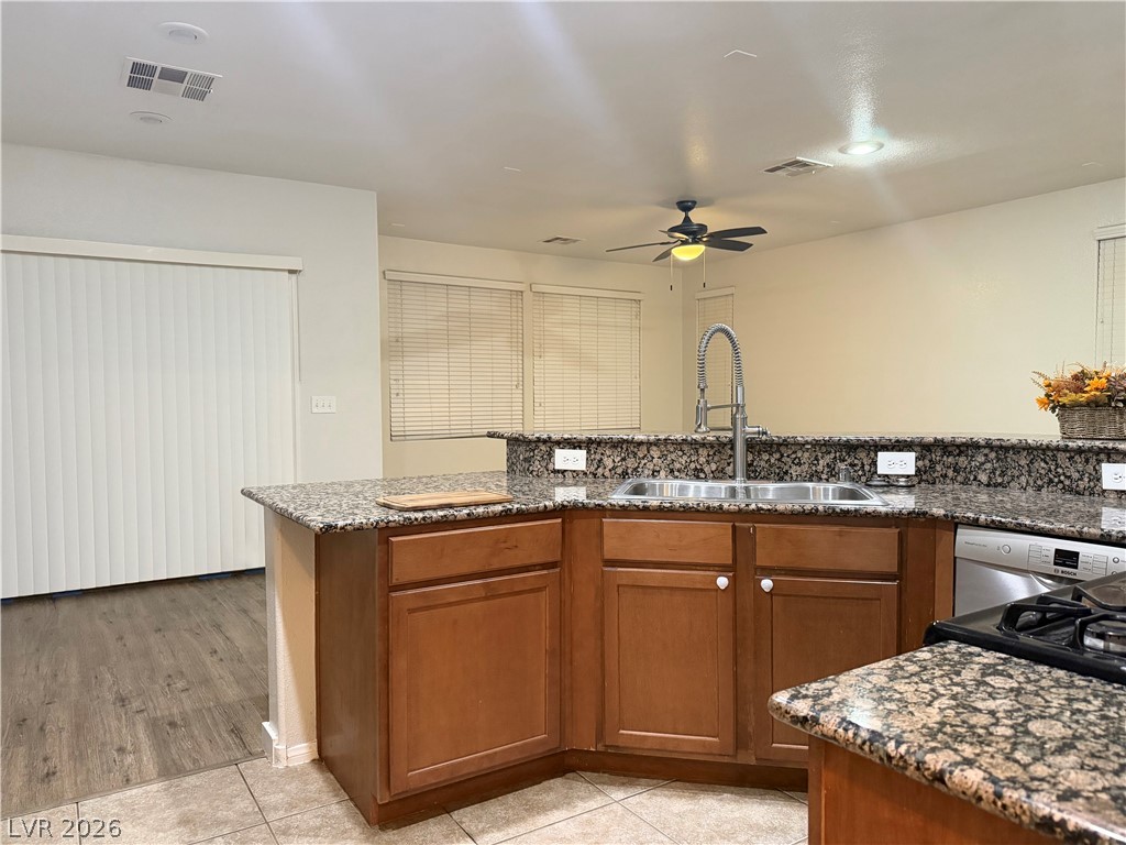 9723 Aleutian Street Property Photo 12