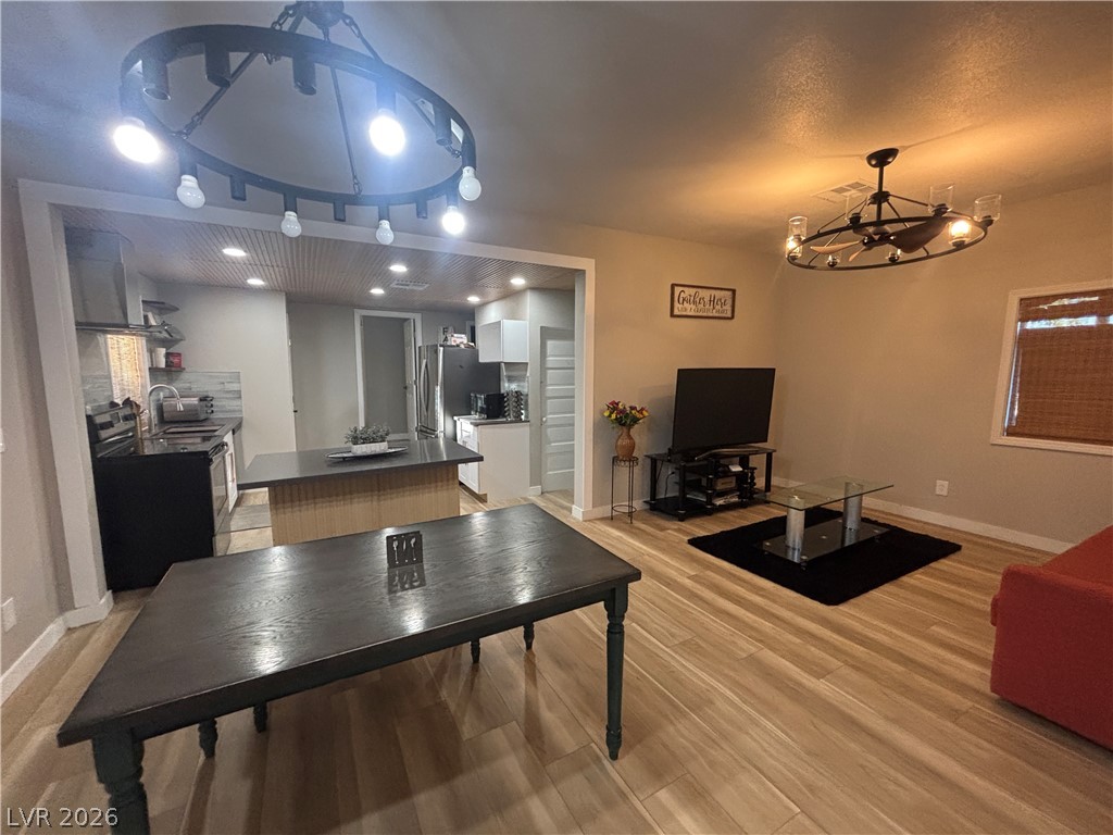 734 Ely Street Property Photo 8