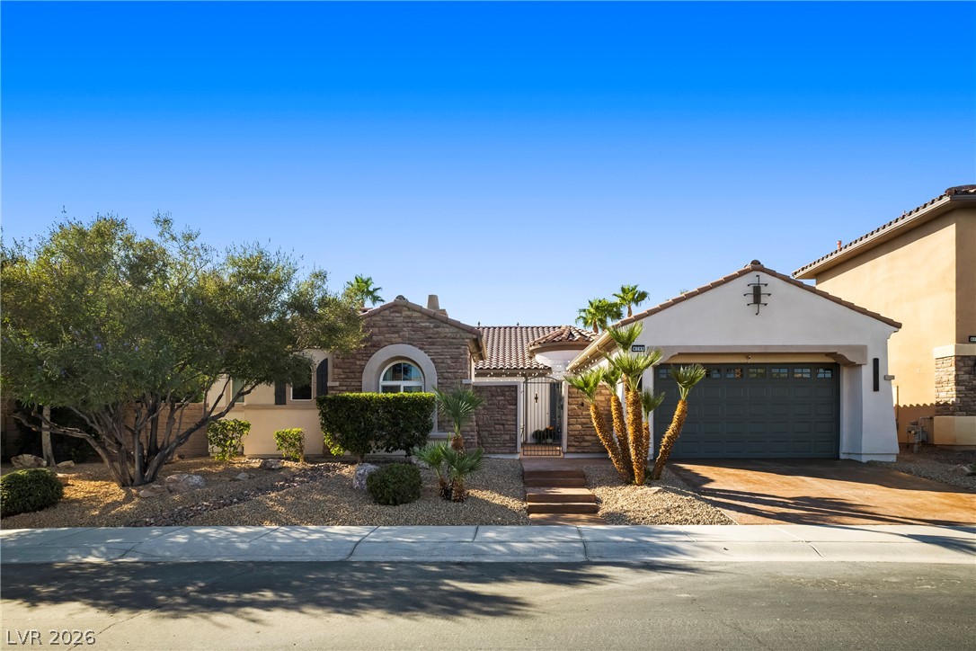 8745 Killians Greens Drive Property Photo 1