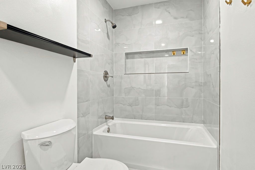 3731 West Moberly Avenue Property Photo 47