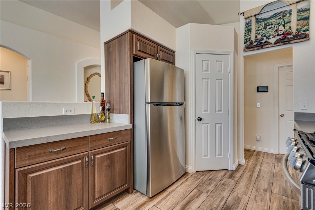 7229 Chic Avenue Property Photo 10