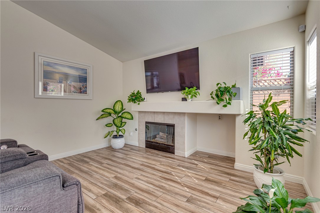 7229 Chic Avenue Property Photo 14