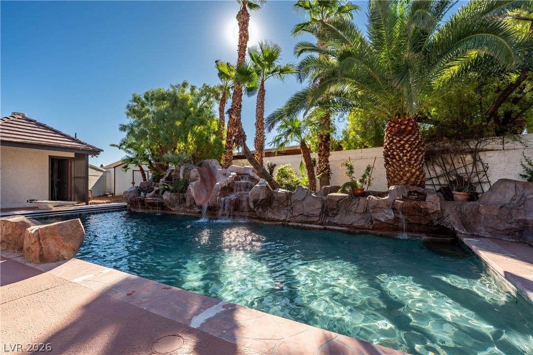 3380 Camino Gardens Way Property Photo 8