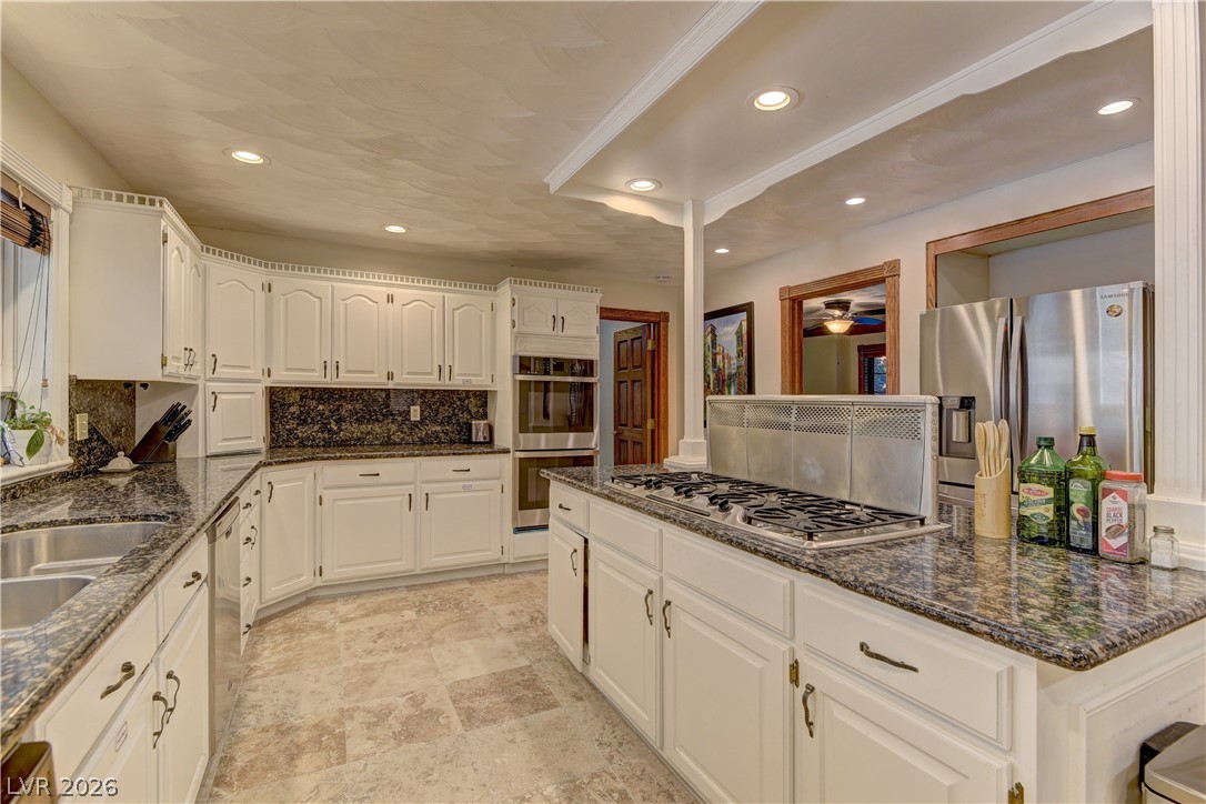 3380 Camino Gardens Way Property Photo 18