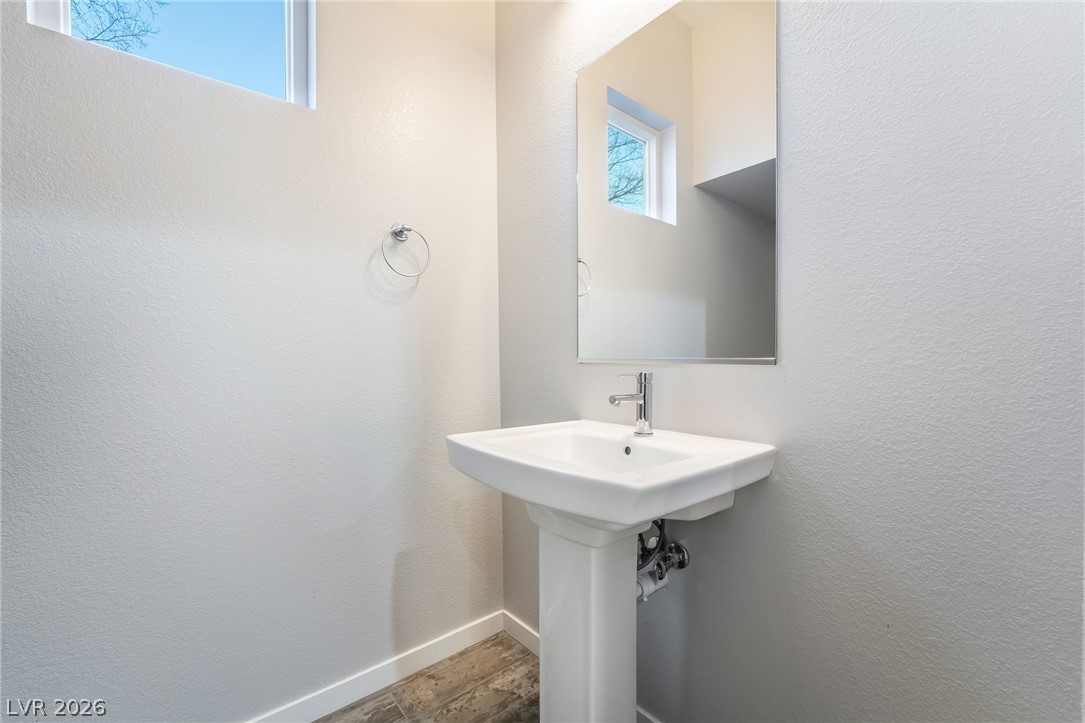 213 Inverbeg Street Property Photo 13