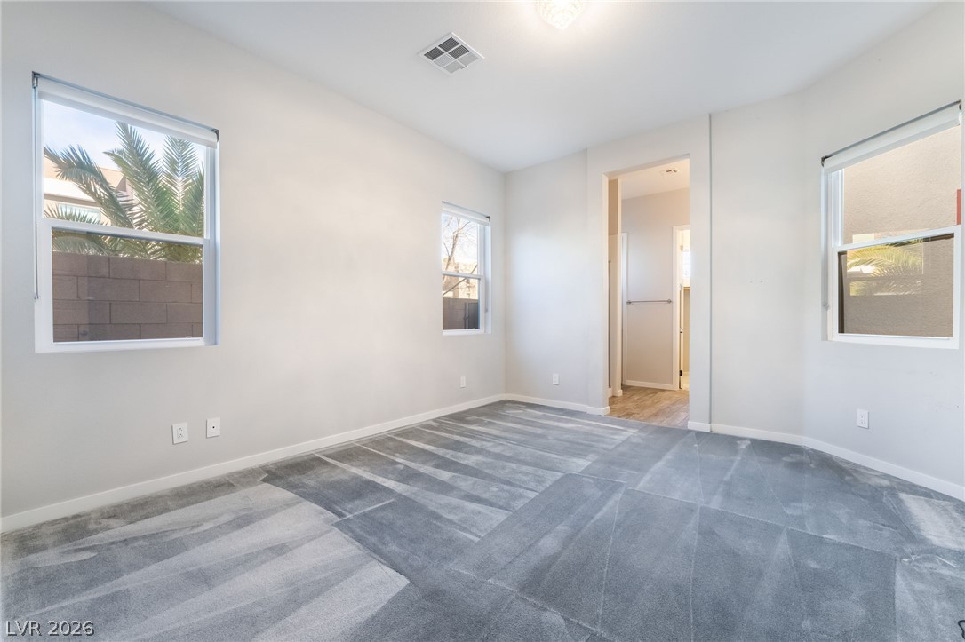 213 Inverbeg Street Property Photo 14