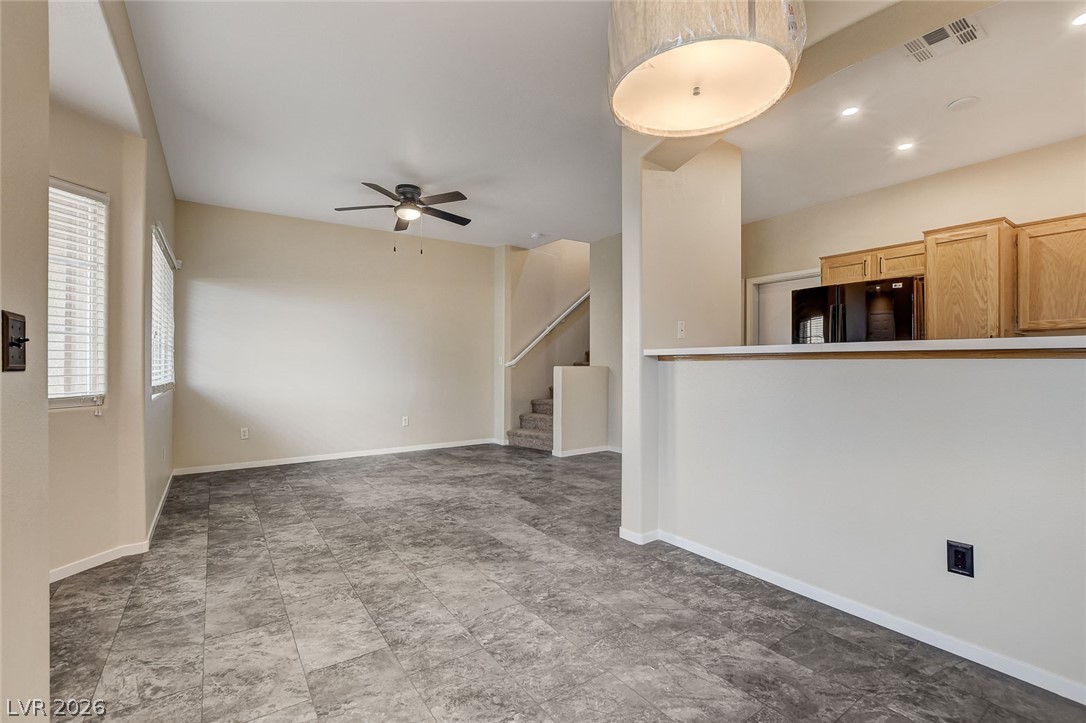 1302 Dusty Creek Street Property Photo 14