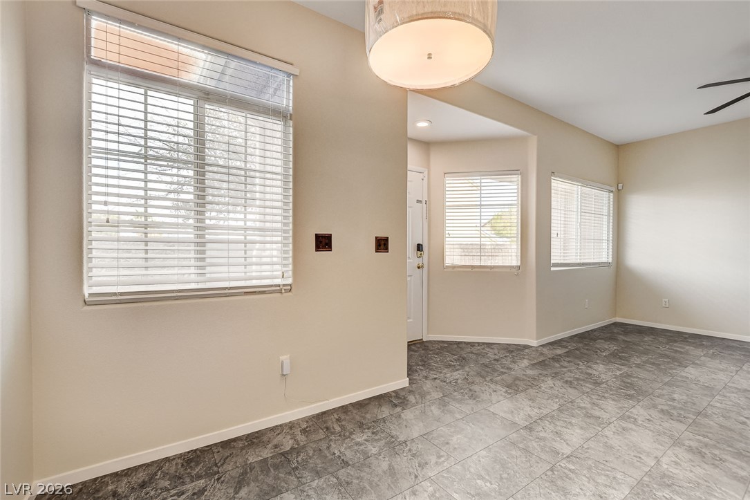 1302 Dusty Creek Street Property Photo 15