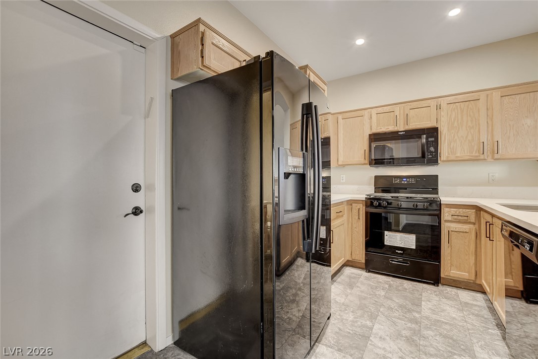 1302 Dusty Creek Street Property Photo 18