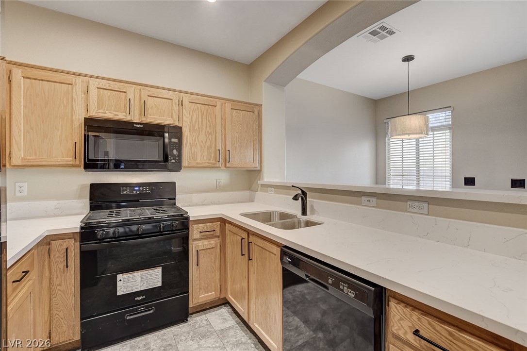 1302 Dusty Creek Street Property Photo 20